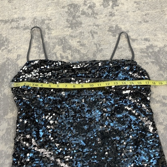 New L’Agence Nyla Sequin Embellished Charcoal Gray Black Mini Dress Cowl Sz 2 - Picture 11 of 13